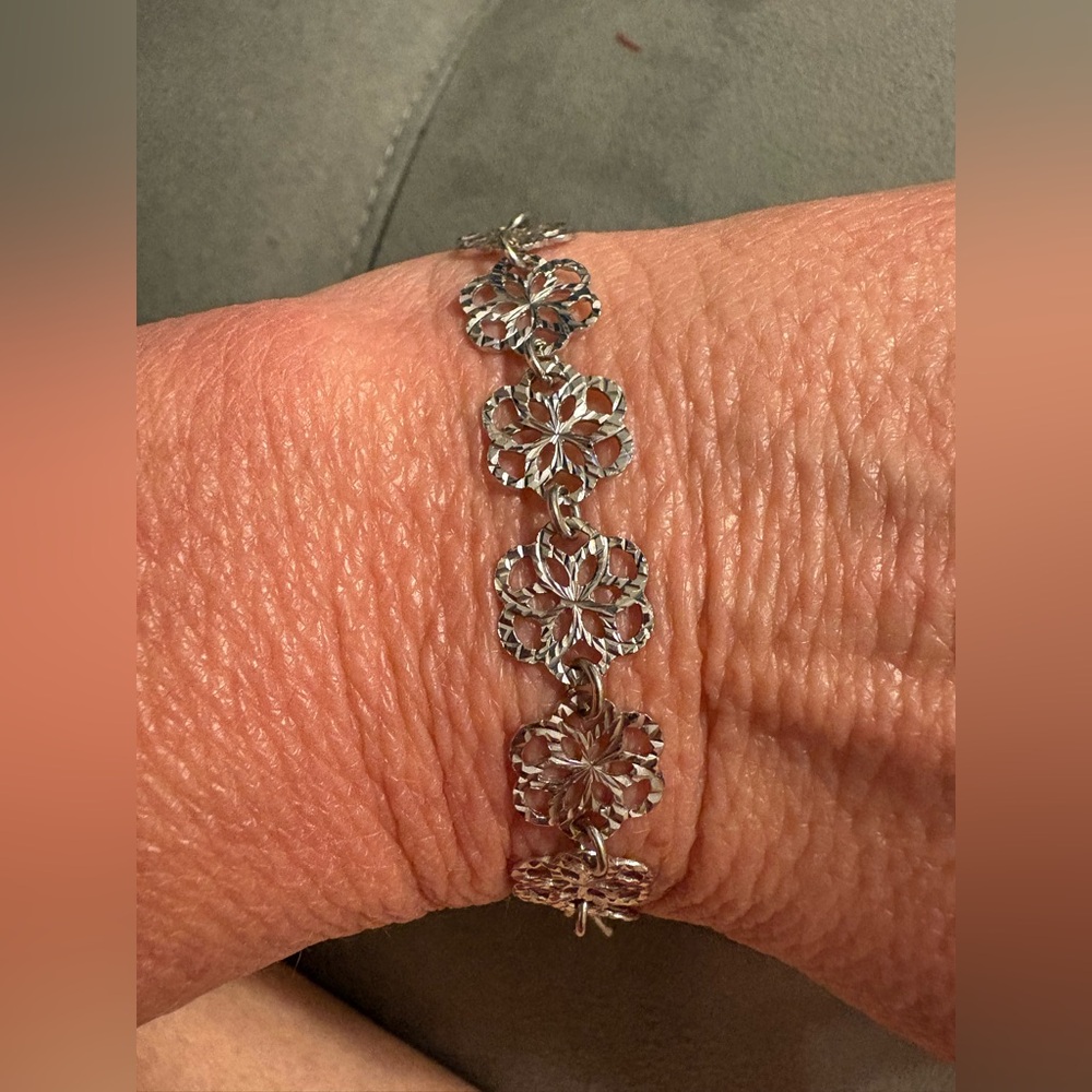 Sterling Silver Faceted Flower Bracelet 6” With 2” Extender 925